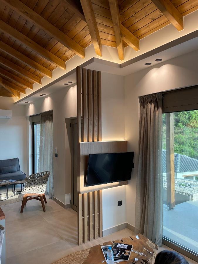 Villa Vrachos Luxury Living Bagian luar foto