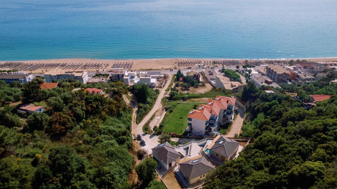Villa Vrachos Luxury Living Bagian luar foto